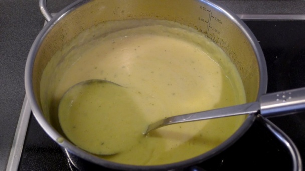 Cibuľovo-zemiaková polievka (fotorecept) - obrázok 5