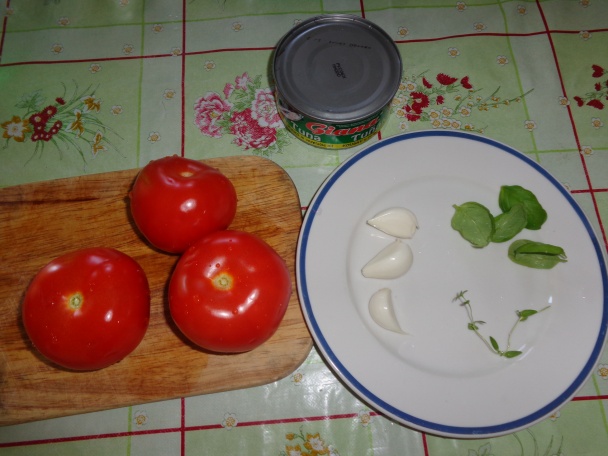 Spaghetti al tonno e pomodoro fresco (fotorecept) - obrázok 1