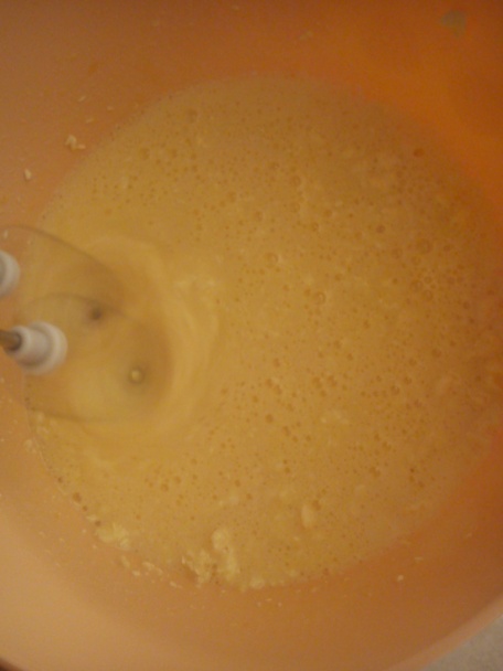 Šťavnatý citronový koláč - bezlepkový - obrázok 2