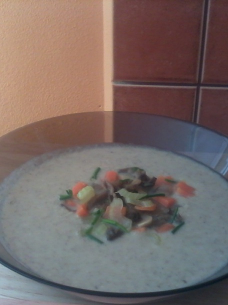 Hríbová krémová polievka (fotorecept) - obrázok 3