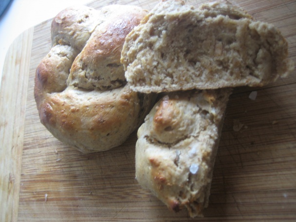 Dlho vláčne žemličky s celozrnnou múkou a semienkami (fotorecept) - obrázok 6