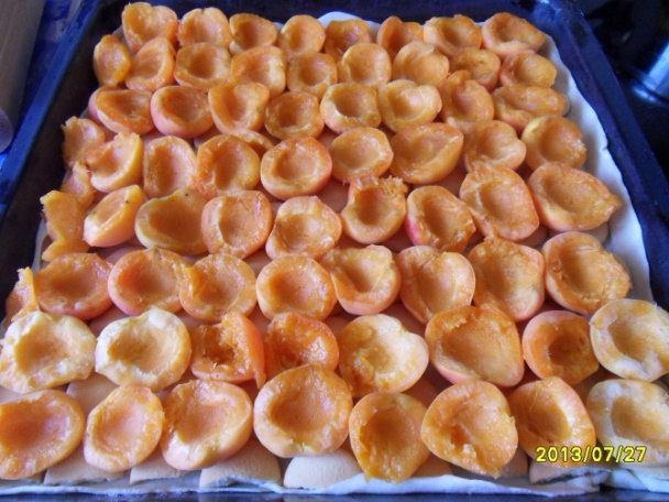 Marhuľový rýchly zákusok - obrázok 2