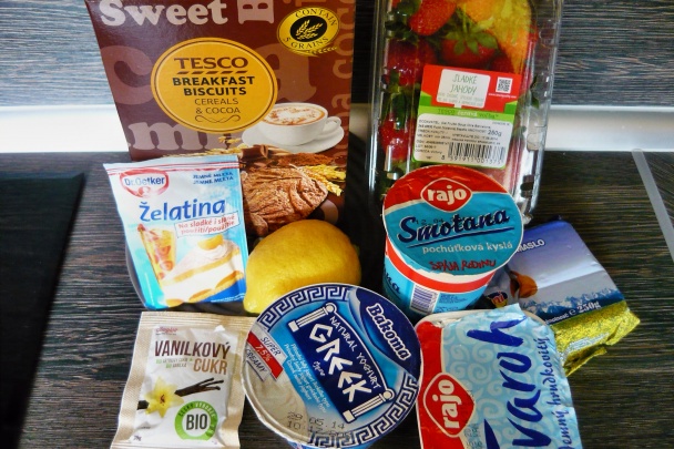 Jahodovo-tvarohová torta (fotorecept) - obrázok 1