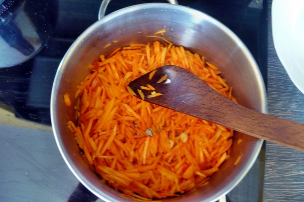 Mrkvovo-kokosová polievka s chilli - obrázok 3