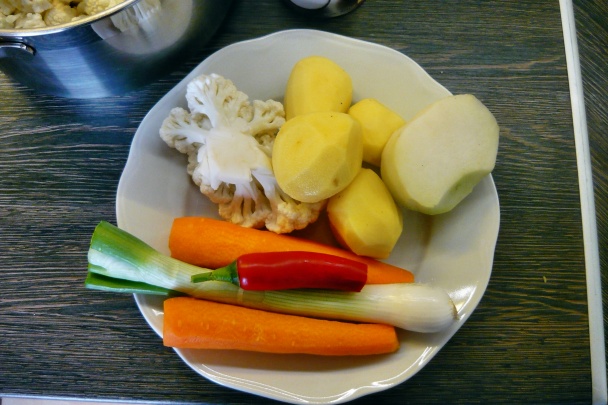 Zeleninová polievka s kokosovým mliekom (fotorecept) - obrázok 1