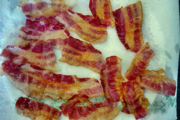 Brokolicový šalát so slaninou (fotorecept) - obrázok 3