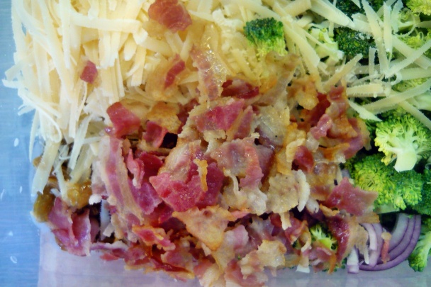 Brokolicový šalát so slaninou (fotorecept) - obrázok 5