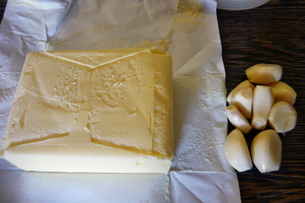 Kysnuté špaldové rožky s údeným syrom (fotorecept) - obrázok 3