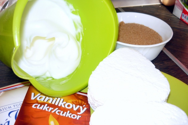 Tvarohovo-orechový koláč (fotorecept) - obrázok 3