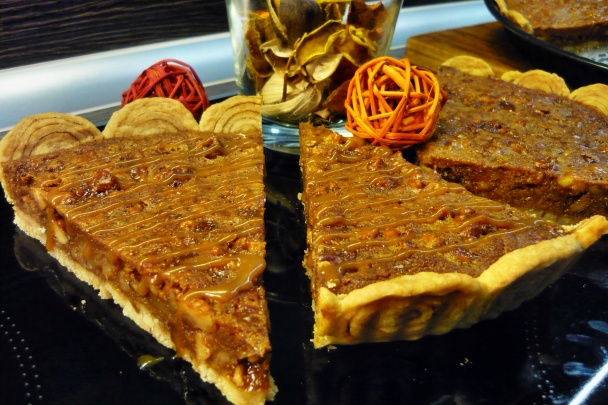 Orechovo-karamelový koláč (fotorecept) - obrázok 7