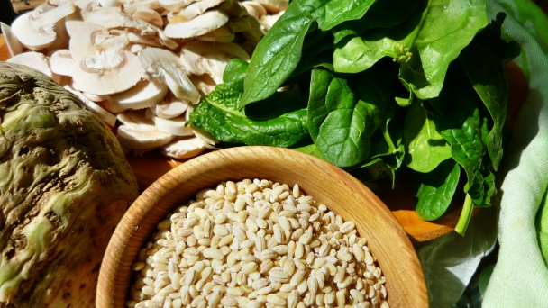 Jačmenné krúpy so zelerovým pyré a šampiňónmi (fotorecept) - obrázok 1