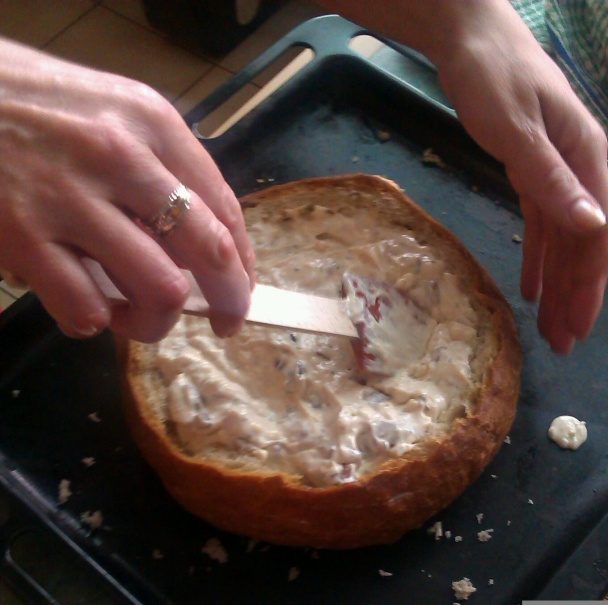 Chlebík plnený syrovou omáčkou (fotorecept) - obrázok 4