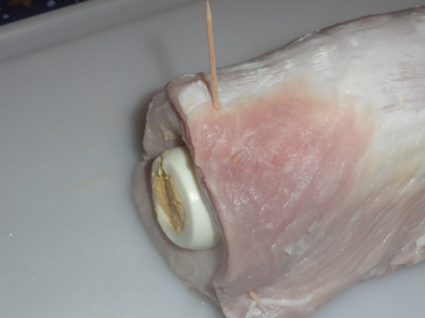 Plnené bravčové karé s vareným vajcom (fotorecept) - obrázok 4