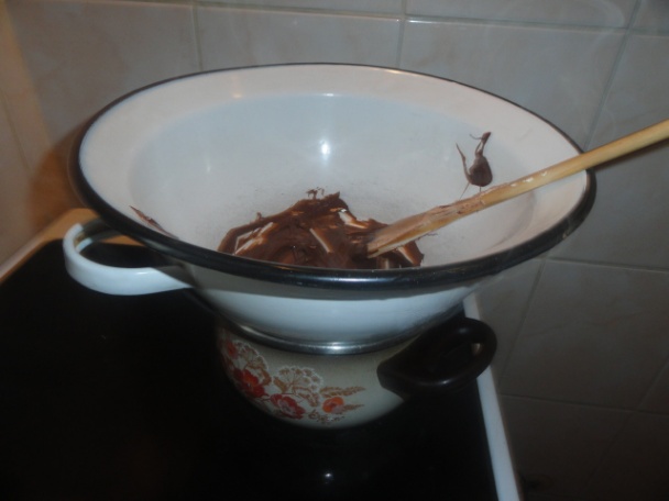 Orechové rezy s čokoládovo-vanilkovým krémom (fotorecept) - obrázok 5