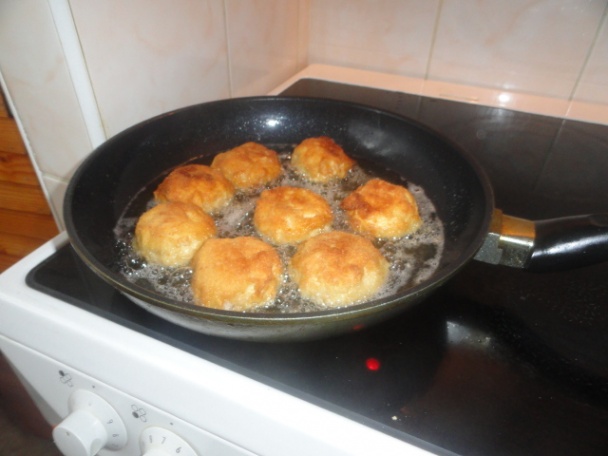 Plnené šampiňóny smažené - obrázok 5