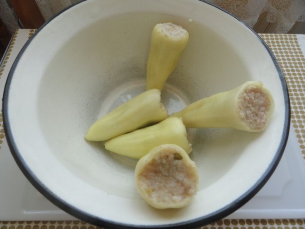 Paprika plnená kuracím mäsom (fotorecept) - obrázok 11
