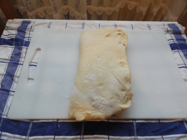 Oškvarkové kysnuté pagáče - obrázok 5