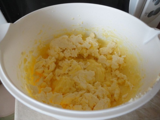 Perníkové rezy s citrónovým krémom (fotorecept) - obrázok 15