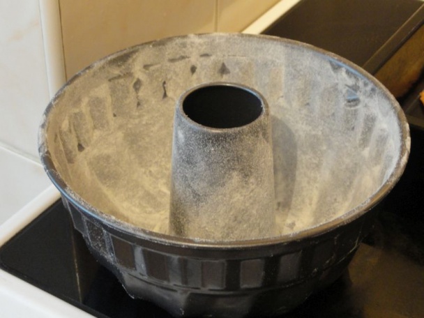 Plnená bábovka (fotorecept) - obrázok 10