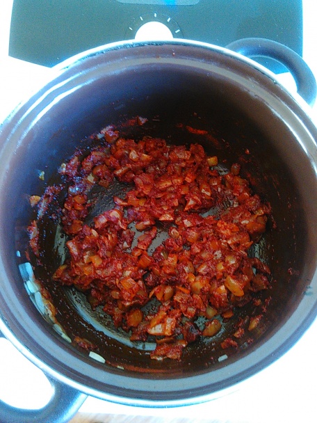 Guláš z kuracích stehien (fotorecept) - obrázok 4