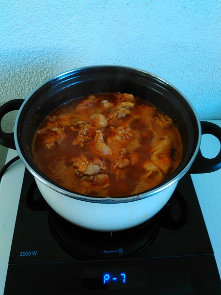 Guláš z kuracích stehien (fotorecept) - obrázok 7