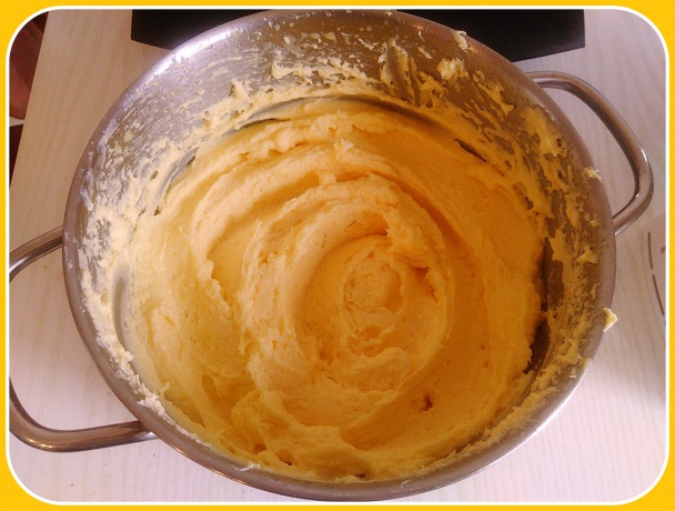 Orechová torta s vanilkovým krémom (fotorecept) - obrázok 6