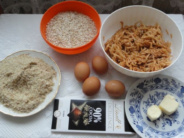 Koláč bez cukru a múky (fotorecept) - obrázok 1