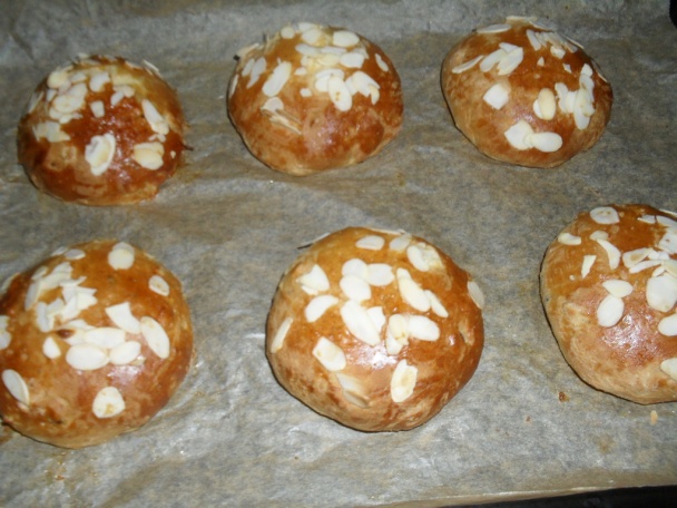 Sladké kysnuté bochníčky s majonézou - obrázok 4