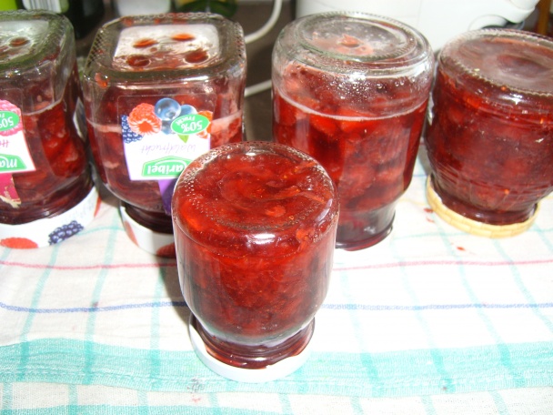 Jahodový džem (fotorecept) - obrázok 7