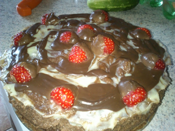 Nutellovo - jahodová torta - obrázok 2