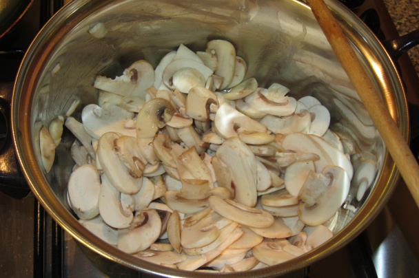 Zapekané rezne so šampiňónmi - obrázok 2