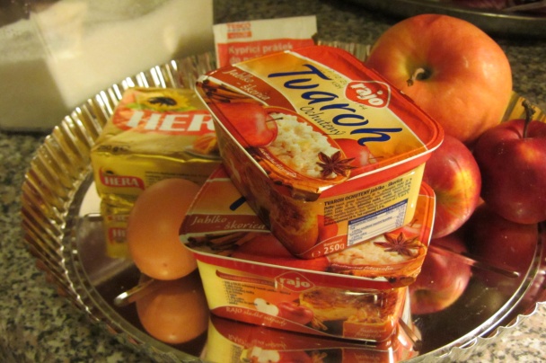 Tvarohovo-jablkový koláč (fotorecept) - obrázok 1