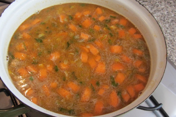 Frankfurtská polievka so zeleninou - obrázok 2