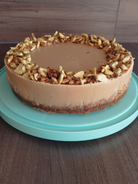 Banánový cheesecake s karamelom - obrázok 5