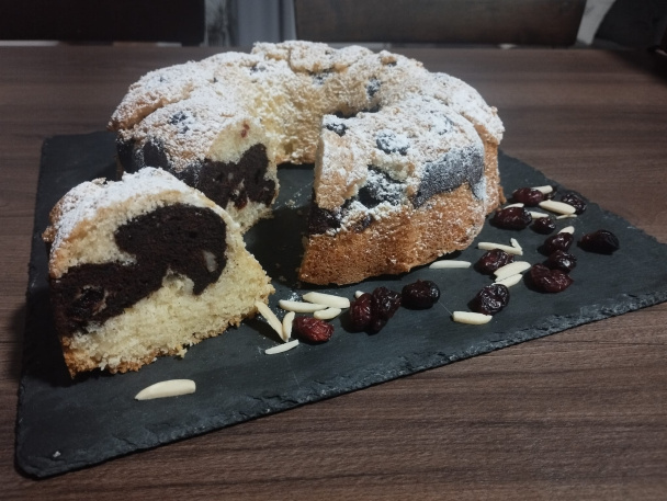 Bábovka s brusnicami, rumom a mandľami podľa Jožky Zaukolcovej (fotorecept) - obrázok 5