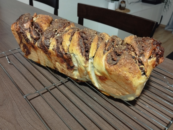 Orechovo-čokoládový pletenec - obrázok 4