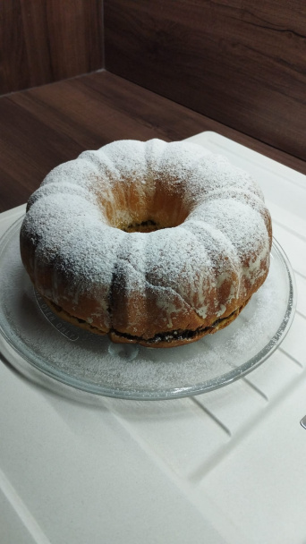 Kysnutá bábovka s orechovo-makovou plnkou - obrázok 9