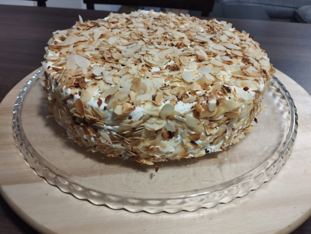 Malakoff - nepečená mandľová torta (fotorecept) - obrázok 4