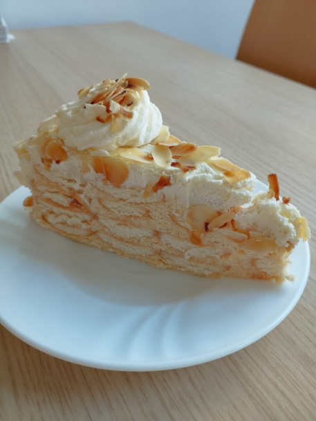 Malakoff - nepečená mandľová torta (fotorecept) - obrázok 5