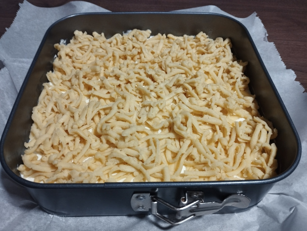 Svieži strúhaný tvarohový koláč s citrónovou kôrou (fotorecept) - obrázok 6