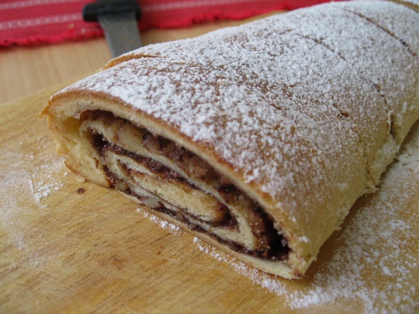 Pletenec s výbornou plnkou (fotorecept) - obrázok 14