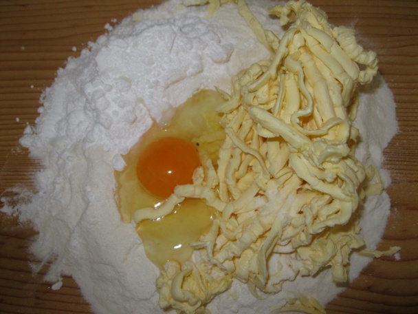 Brusnicovo-jablková torta (fotorecept) - obrázok 1