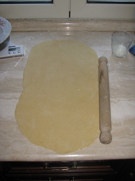 Koláč z kysnutých ruží (fotorecept) - obrázok 1