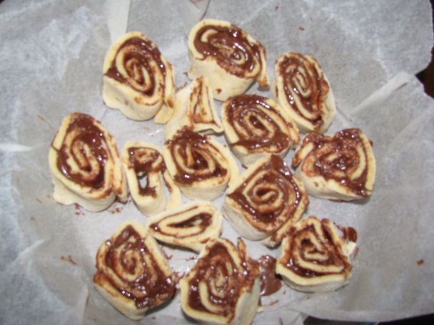 Koláč z kysnutých ruží (fotorecept) - obrázok 3