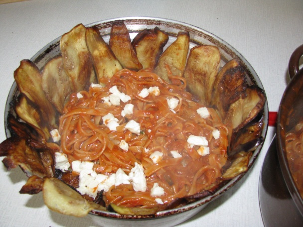 Cestovinová torta s baklažánmi (fotorecept) - obrázok 4