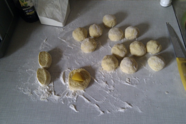 Zemiakové knedličky plnené ovocím (Gombovce) - obrázok 1