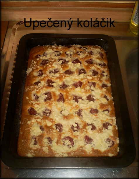 Rýchly koláč s jahodami. - obrázok 4