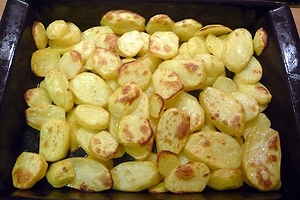 Zimný zemiakový gratin s kyslou kapustou (fotorecept) - obrázok 1