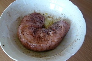 Teľacie pečené na zeleri so špargľou a korenistými zemiakmi (fotorecept) - obrázok 1