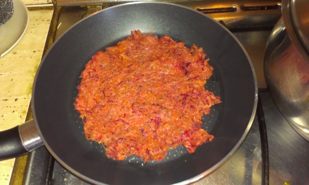 Zeleninové placky s jogurtovým dipom (fotorecept) - obrázok 4